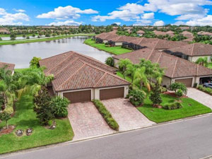 6628 Candlestick Dr, Bradenton, FL 34212